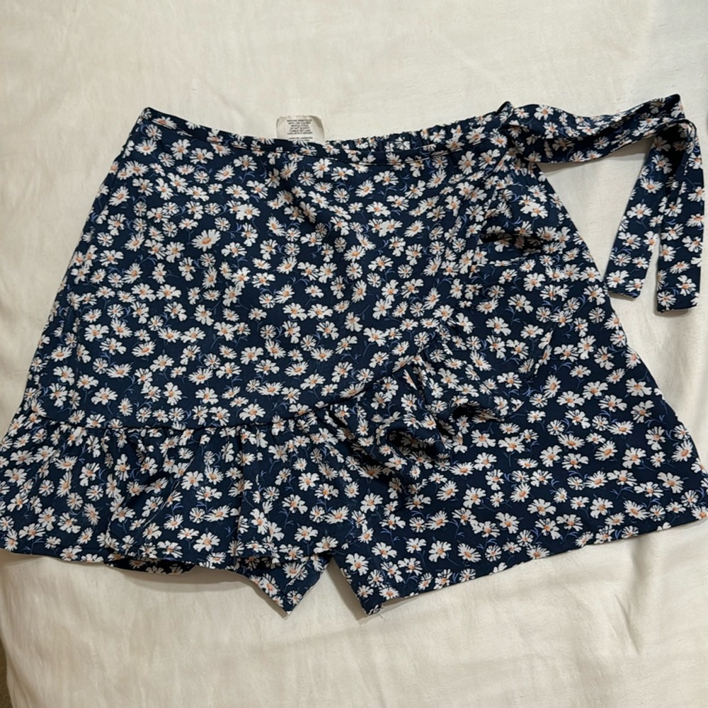 Girls faux wrap skort size 10